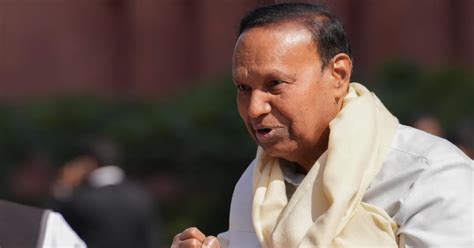 காங்கிரஸைப் பார்த்து பாஜகவுக்கு மிரட்சி.. பாஜகவின் பழிவாங்கும் அரசியலை ...