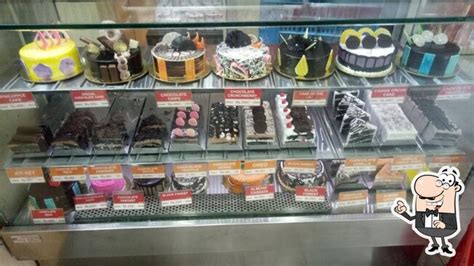 Bakeland Bakery, Anand - Restaurant menu, prices and reviews