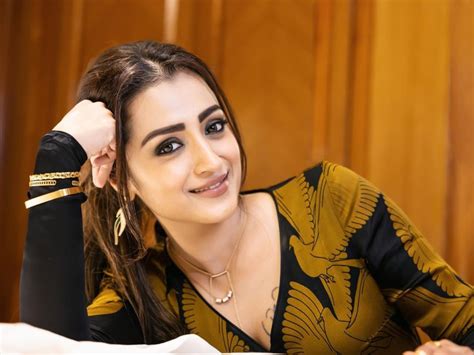 Trisha Krishnan to mark her Bollywood return after 14 years with Salman ...