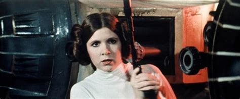 Carrie Fisher Kimdir, Hayatı ve Resimleri