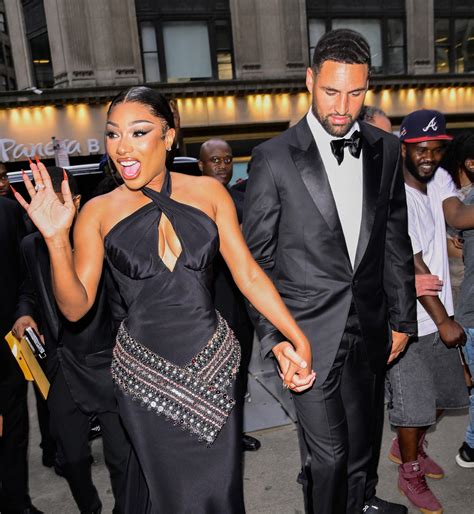 Megan Thee Stallion and NBA star Klay Thompson make red carpet debut ...