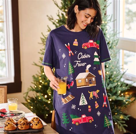 Little Blue House by Hatley Winter Cabin Cotton Sleepshirt in Patriot Blue