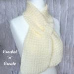 Adult Crochet Keyhole Scarf Pattern 的图像结果