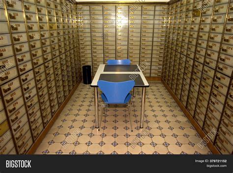 Safe Deposit Box Cost Wells Fargo at Kiara Whitworth blog