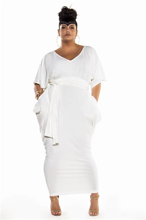 Slay The Summer In These Plus Size White Party Dresses - Stylish Curves