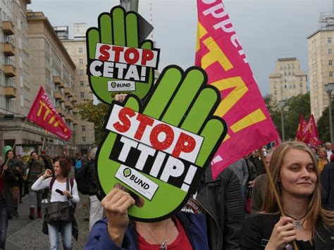 Tens of Thousands Protest Against TTIP In European Cities