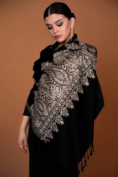 Pashtush Womens Fine Wool, Silky Nalki Embroidery Needlework Stole, Bl ...