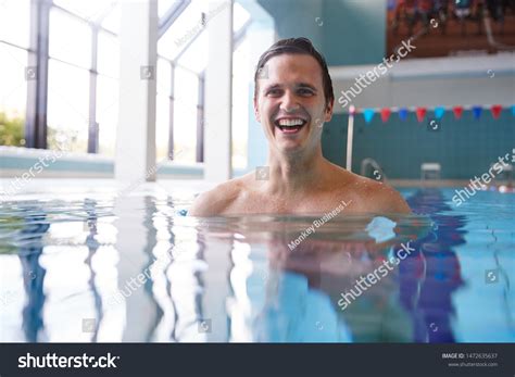 Portrait Male Swimmer Warming Swimming Pool Stock Photo 1472635637 ...