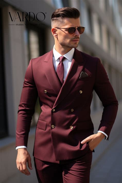 Men's Luxe Burgundy Double-breasted Suit - Dapper Gentlemen's Choice ...