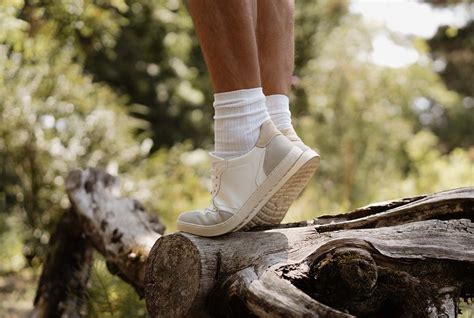 So gelingt dir die Umstellung auf Barfußschuhe