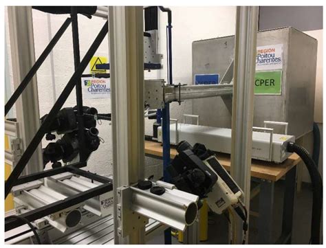 Tomographic Particle Image Velocimetry and Dynamic Mode Decomposition ...