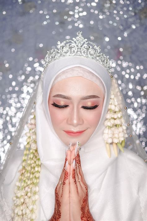 Muslim Wedding Bride 的图像结果