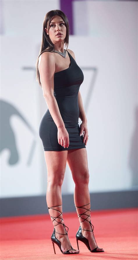 Adele Exarchopoulos | Mujeres lindas, Fotos mujeres lindas, Mujeres guapas