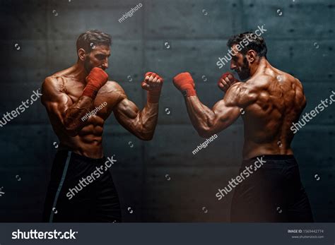 Boxing Face Off 的图像结果