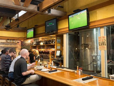 Karl Strauss Brewery & Restaurant - Columbia, Downtown Go San Diego