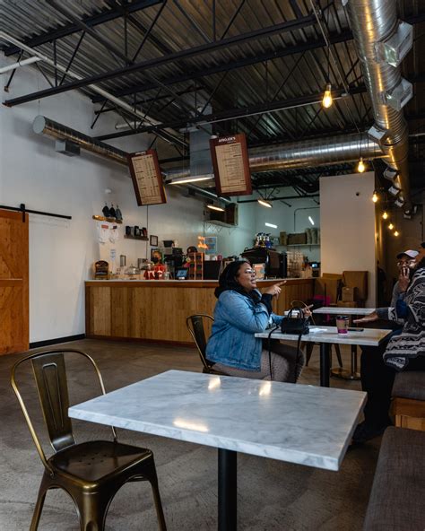 The Best Coffee Shops in Chicago in 2026 (Ranking)