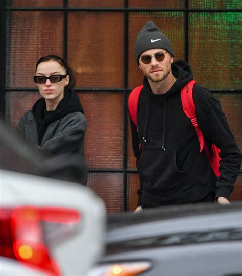 PHOEBE DYNEVOR and Cameron Fuller Out in New York 02/28/2023 – HawtCelebs