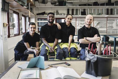 Lincoln Tech | Trade School Programs