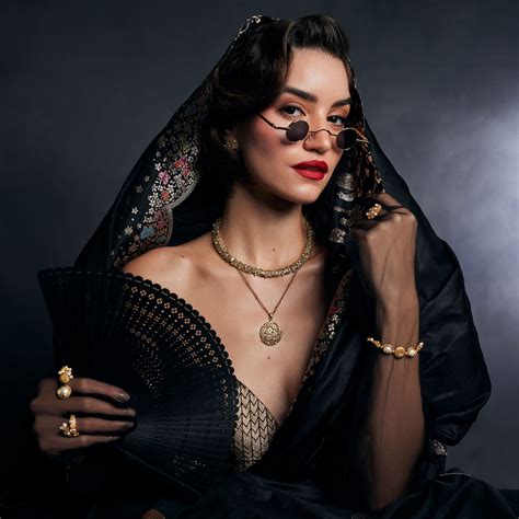 Opaline Perla Choker