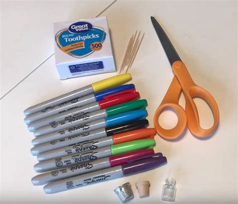 How to Make Paint Using Color Pencils 的图像结果