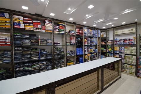 Cloth Shop Local Area 的图像结果