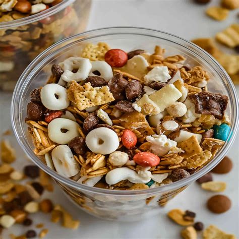 Homemade Trail Mix Cups