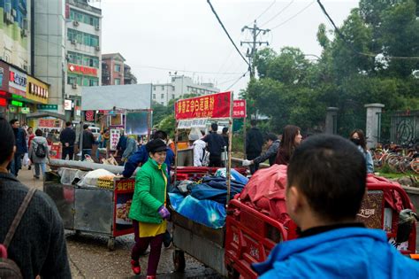 【2图】财大小吃街，周边财大民大华农三所大学,武汉洪山洪山周边商铺租售/生意转让转让-武汉58同城