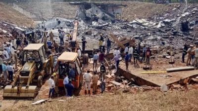 Maharashtra ordnance unit blast blows away factory roof, 8 killed ...