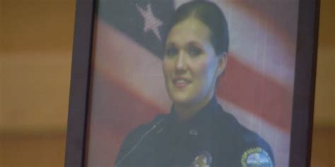Officer killed in pursuit identified as mother of 6