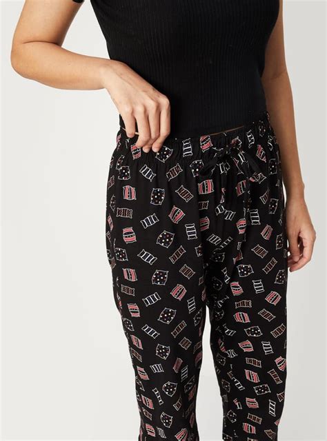 Buy Women Printed Knit Capris Online at just Rs. 449.0 - 1000011319702 ...