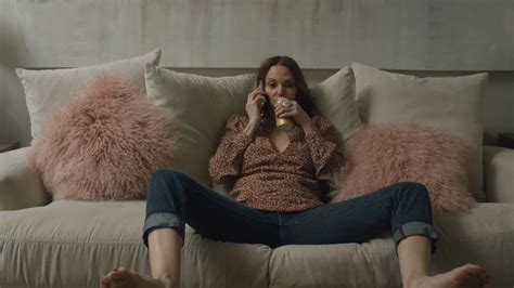 Rebecca Lines's feet