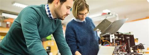 Technology Reviews 的图像结果