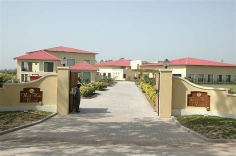 RED HUTS RESORT (Ambala, Haryana) - Hotel Reviews, Photos, Rate ...