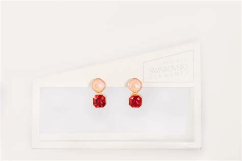 Scarlet Peach Earrings – Label Inc.