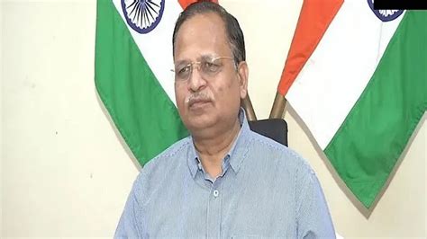 Satyendar Jain appears before ACB in connection with classroom scam
