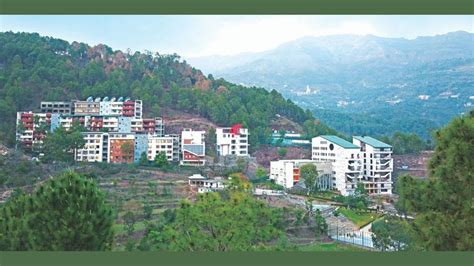 Shoolini University Achieves Top Spot in QS Rankings, Reaching New Heights