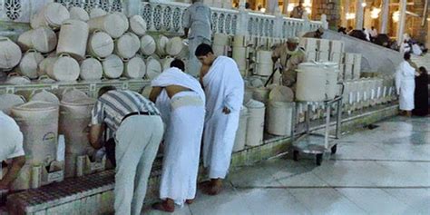 manfaat air zamzam menurut islam