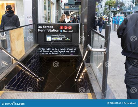 Subway and Penn Station Entrance from 34th Street Editorial Image ...