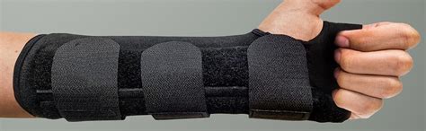 Buy Doctor Developed Carpal Tunnel Wrist Brace Night & Wrist Support ...