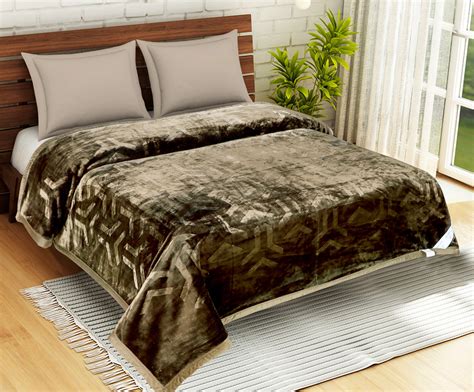 Winter Blankets – Sarla Blankets and Beyond