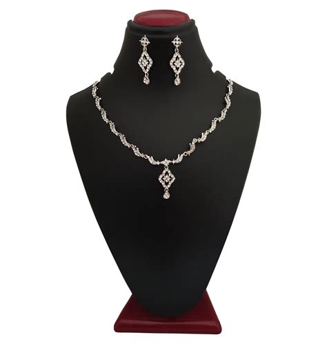 Midas Touch Austrian Stone Silver Plated Necklace Set – JewelEMarket