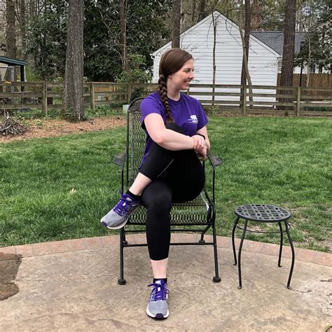 Seated Glute Stretch