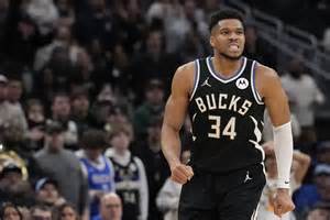 Giannis Antetokounmpo Injury Could Force Milwaukee Bucks Trade