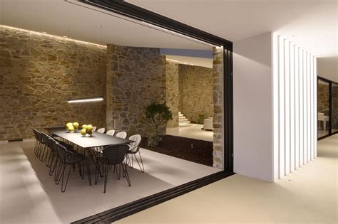 HOUSE IN MILOS ISLAND | Solidakis