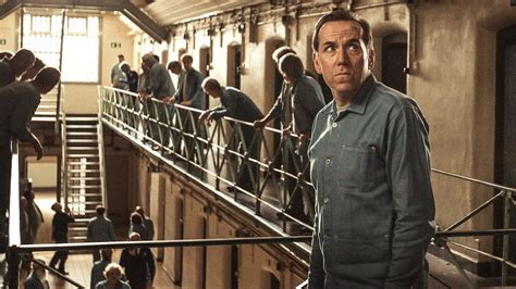 Professor T (S03E01): Heir to the Throne Summary - Season 3 Episode 1 Guide