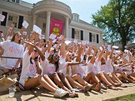 12 Bama Rush Rules You Didn't Know Sorority Recruits Must Follow