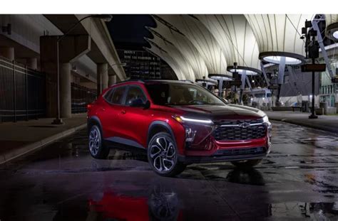 2024 Chevrolet Trax Interior, Cargo Space & Seating | U.S. News