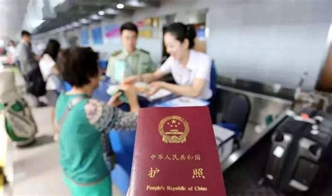华人滞留海外，护照到期如何更换？这8点要特别注意！_签证