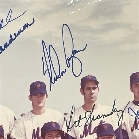 1969 New York Mets World Champions Team Signed 11x14 Color Photo 31 ...