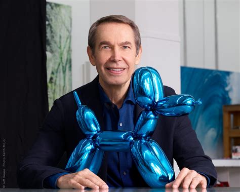 Jeff Koons and Bernardaud New Balloon Dog Piece 2021